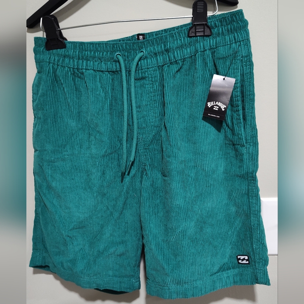 Billabong Mike EW Corduroy Shorts Men's S Green Relaxed Comfy - New With Tags